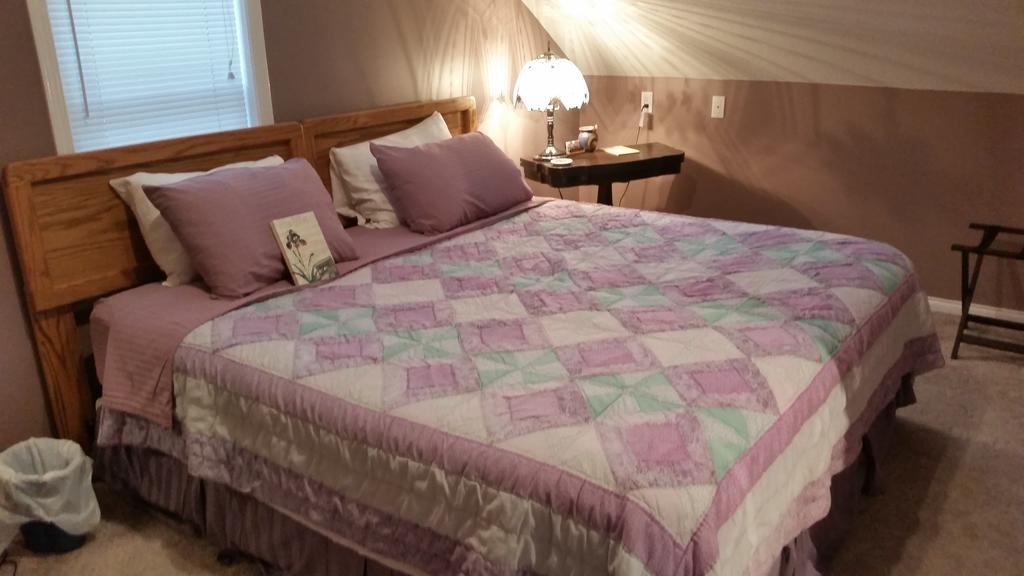 Hummingbird Bed & Breakfast Port Alberni